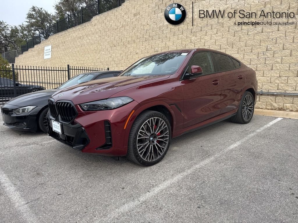 2024 BMW X6 40i's photo