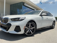 2026 BMW 530i