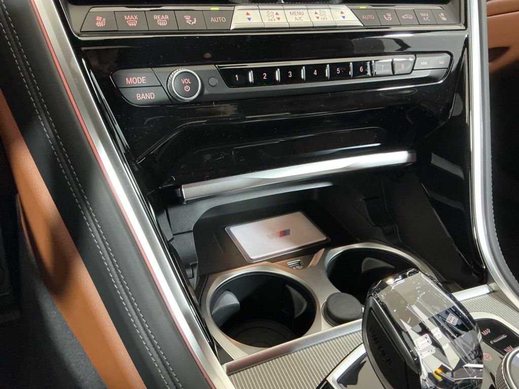 2026 BMW 8 Series 840i - Photo 14