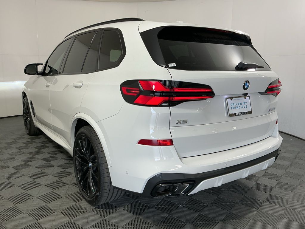 2026 BMW X5 M60i - Photo 7