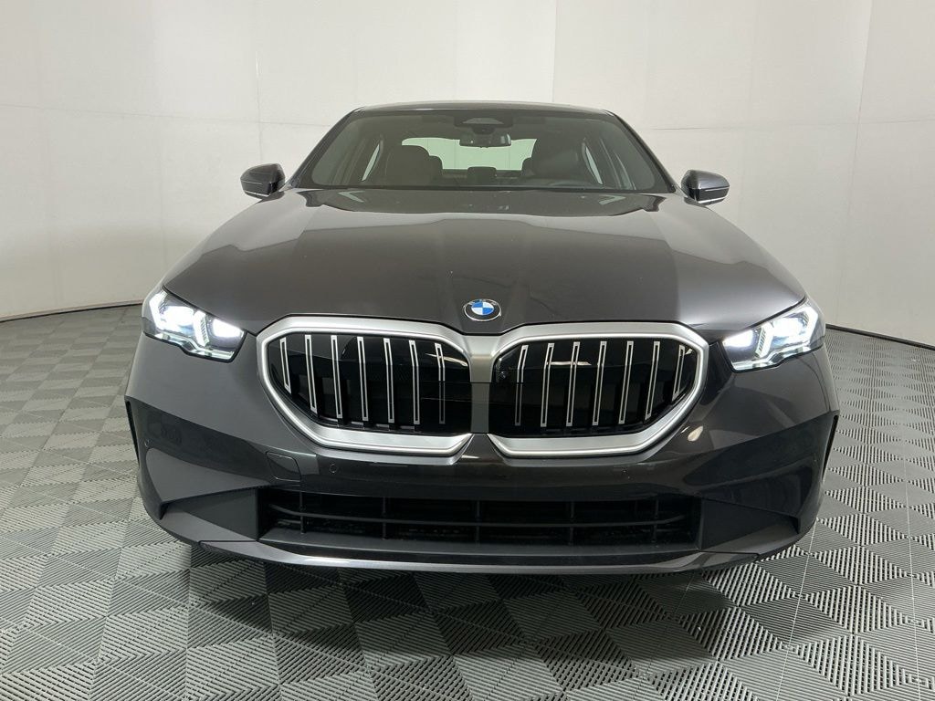 New 2027 BMW 530i xDrive Sedan