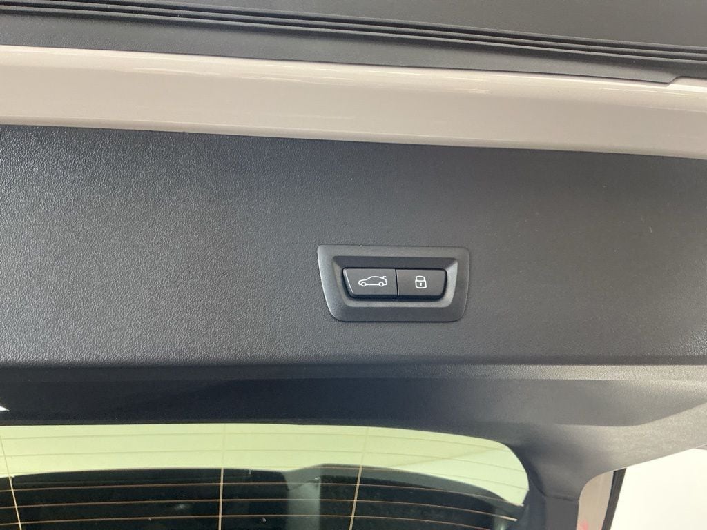 2026 BMW X3 30 - Photo 32