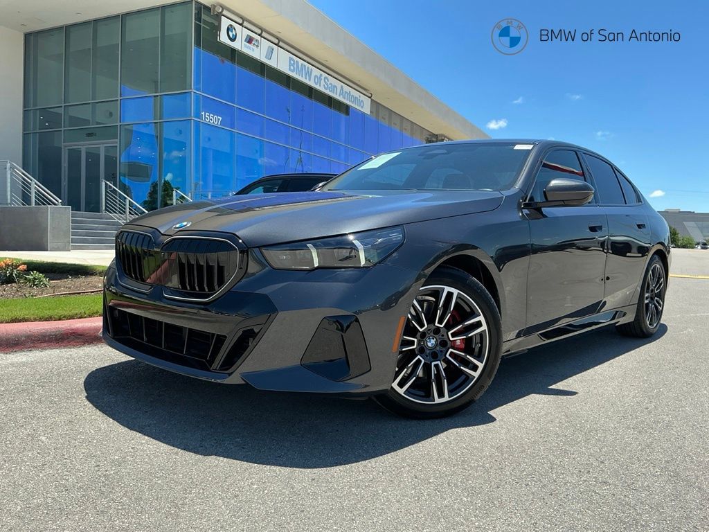 2024 BMW 5 Series 530i xDrive Sedan's photo