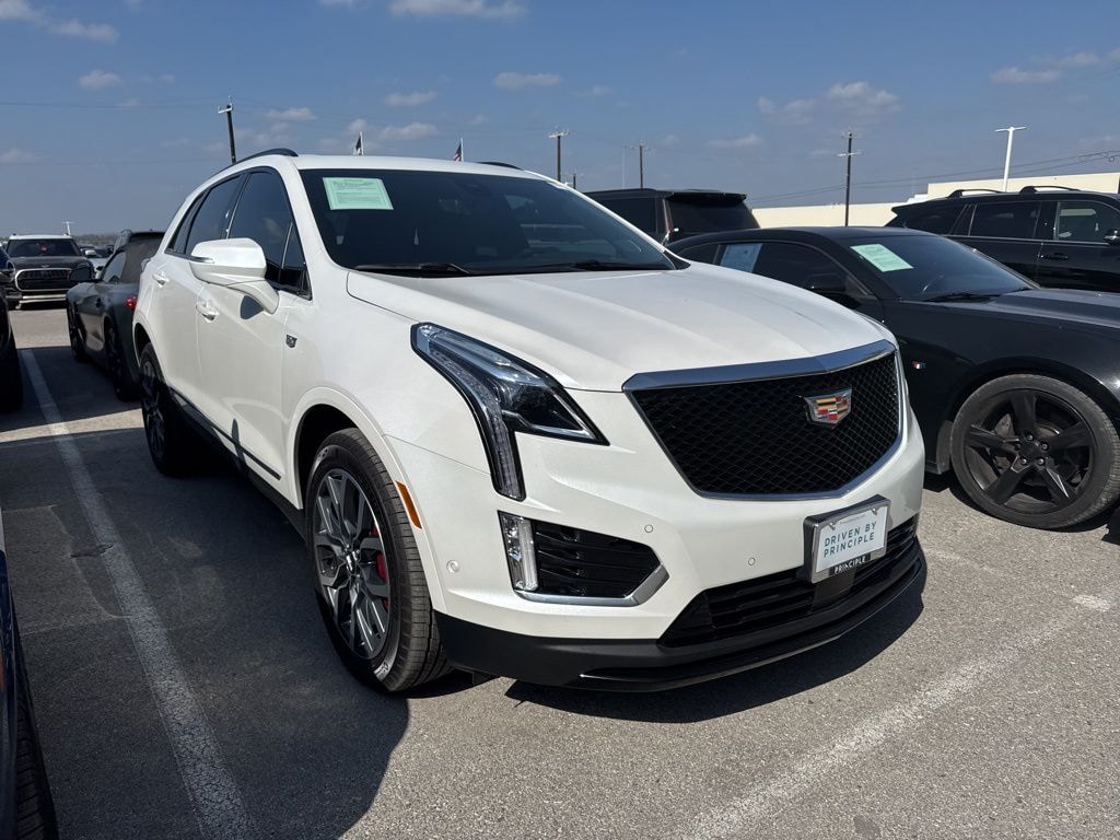 Used 2025 CADILLAC XT5 Sport SUV