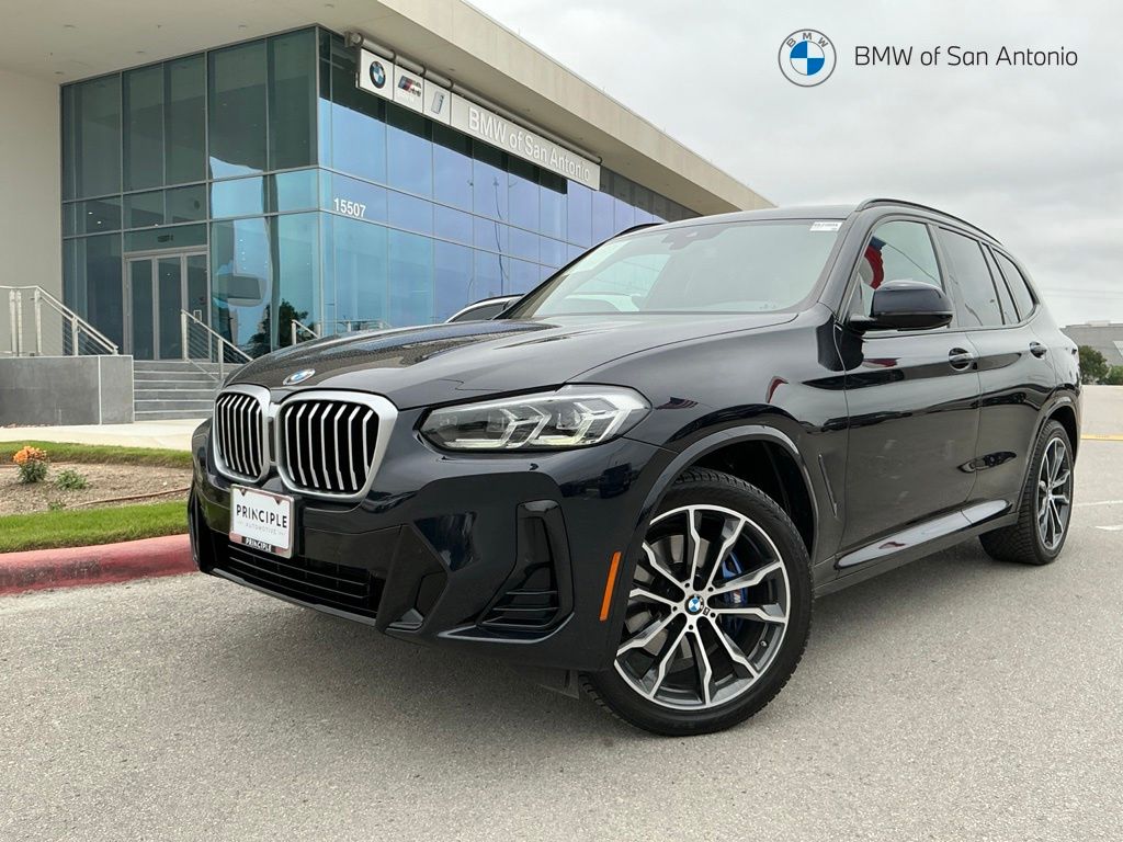 2022 BMW X3 xDrive30i's photo