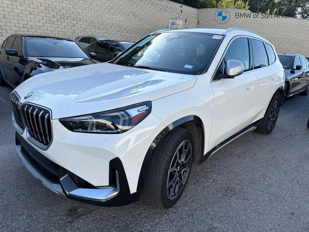 2023 BMW X1