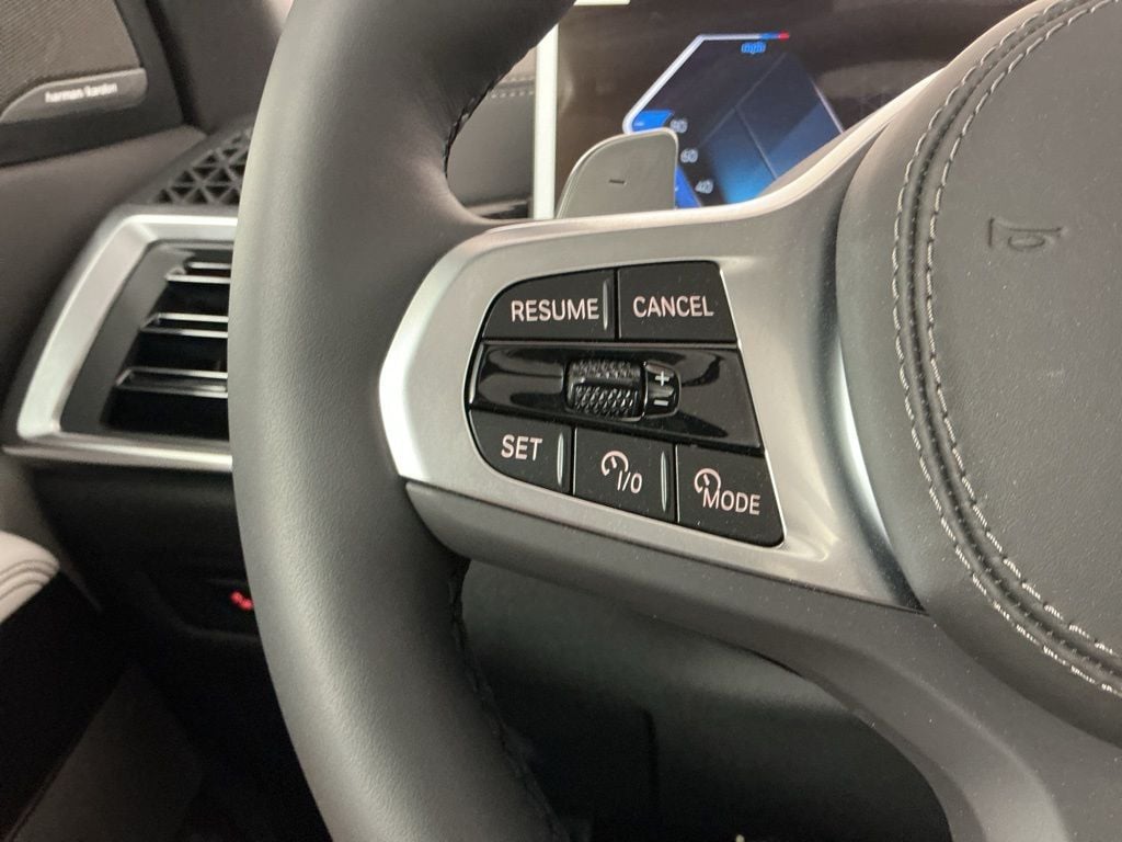 2026 BMW X5 50e - Photo 19
