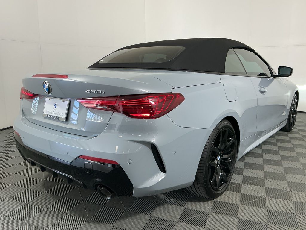 2026 Bmw 430i Convertible photo 4