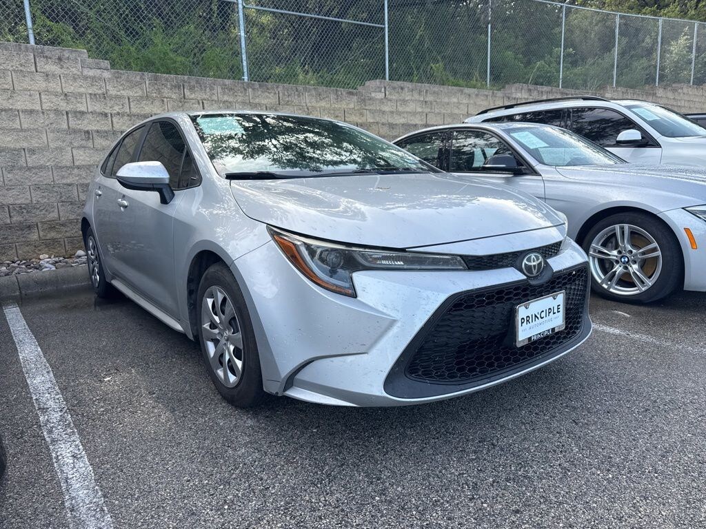 Used 2021 Toyota Corolla LE Sedan