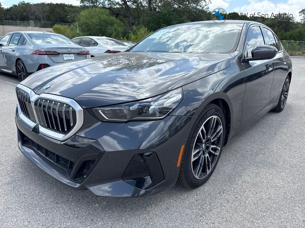 Used 2026 BMW 530i Sedan