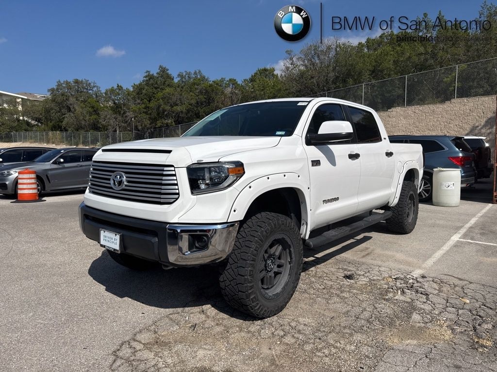 Used 2015 Toyota Tundra SR5 5.7L V8 w/FFV Truck