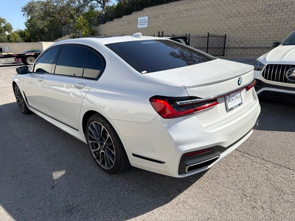 Certified 2022 BMW 740i Sedan