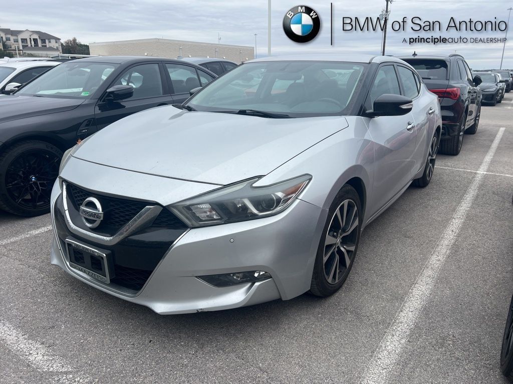 2018 Nissan Maxima SV's photo