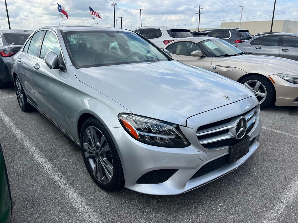 2020 Mercedes Benz C 300 Sedan photo 2
