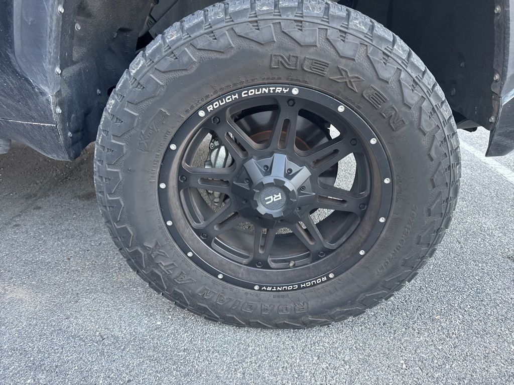 2024 Toyota Tundra SR5 photo 2