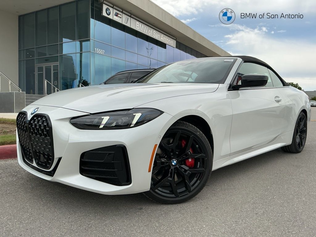 2026 BMW 4 Series 430i Convertible's photo