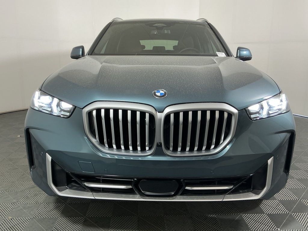 New 2026 BMW X5 sDrive40i SUV