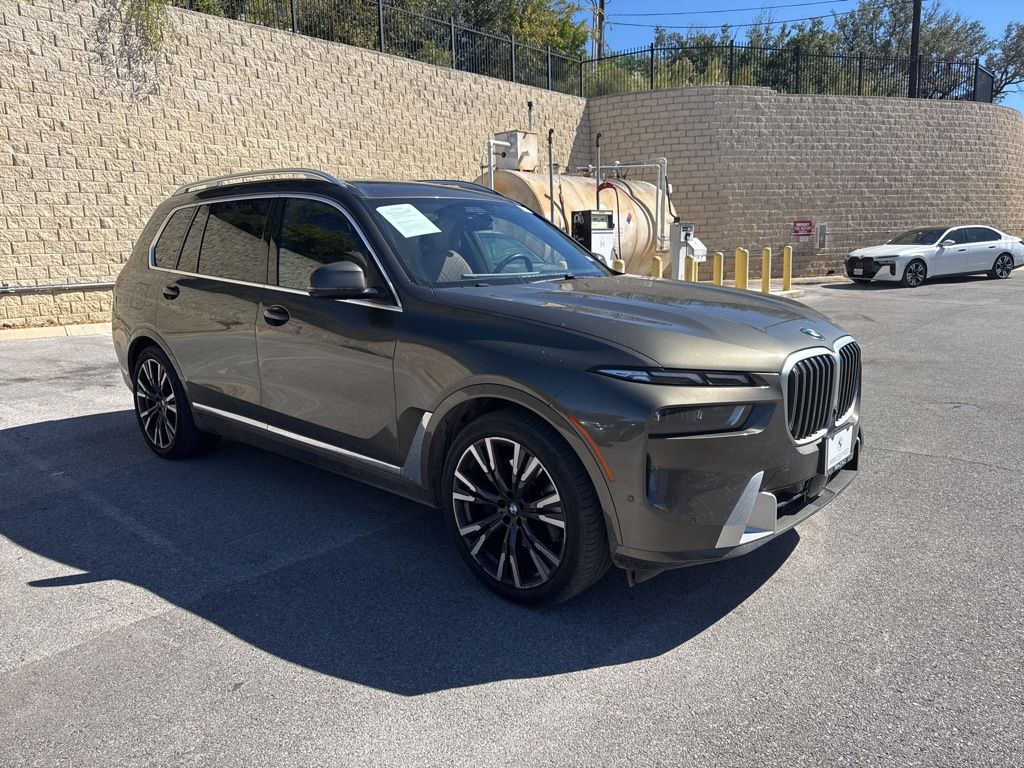 2024 Bmw X7 xDrive40i photo 2