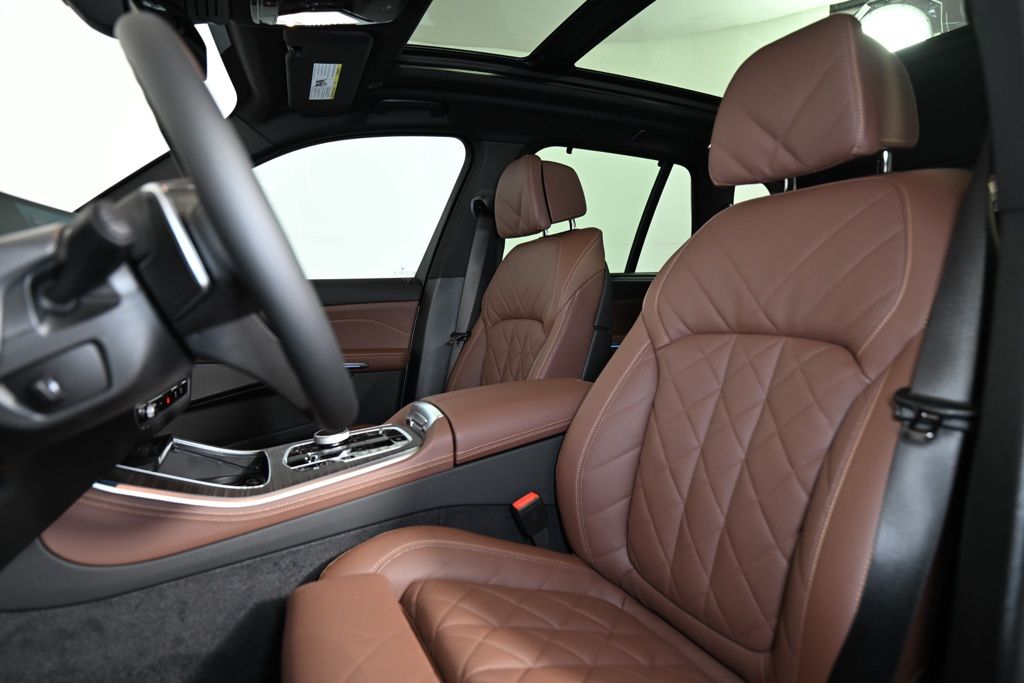 2026 BMW X5 50e - Photo 29