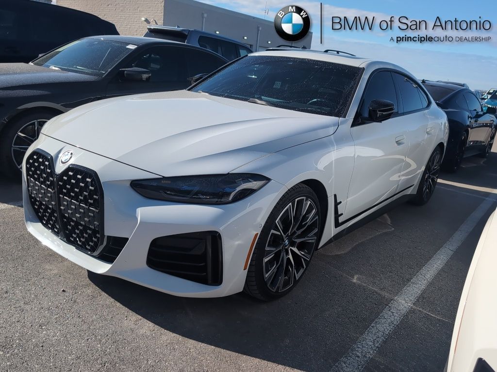 2024 BMW 4 Series M440i's photo