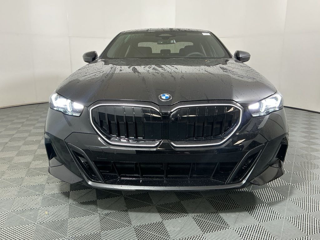 New 2026 BMW 530i Sedan