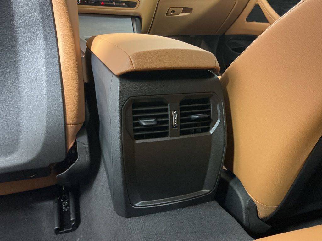2026 BMW 4 Series 430i - Photo 23