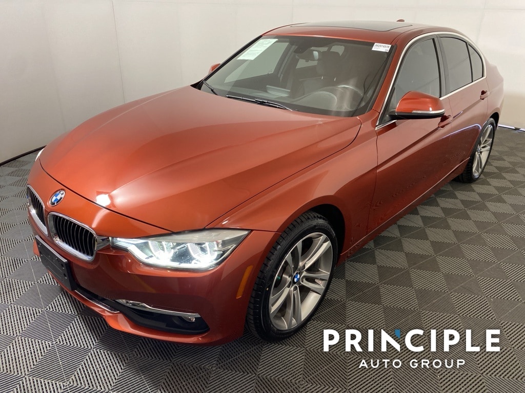 Used 2018 BMW 3 Series 330i with VIN WBA8B9G51JNU97497 for sale in San Antonio, TX