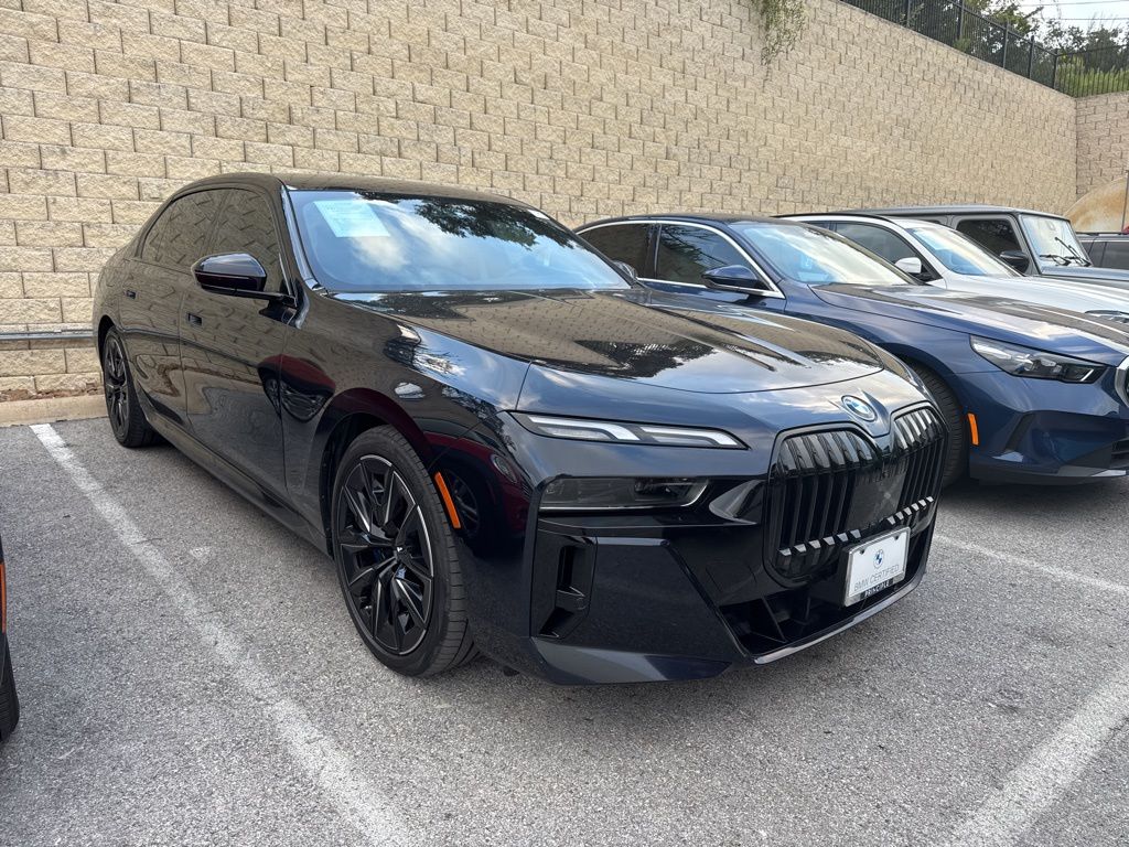 2024 Bmw i7 xDrive60 photo 2