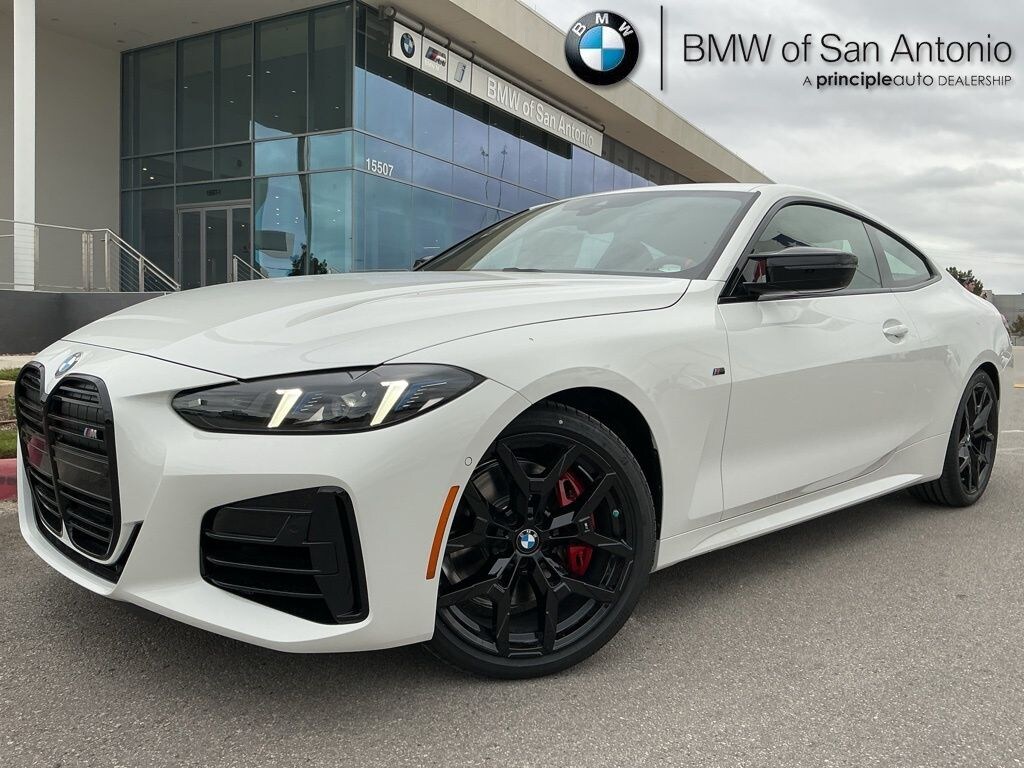 New 2026 BMW M440i Coupe