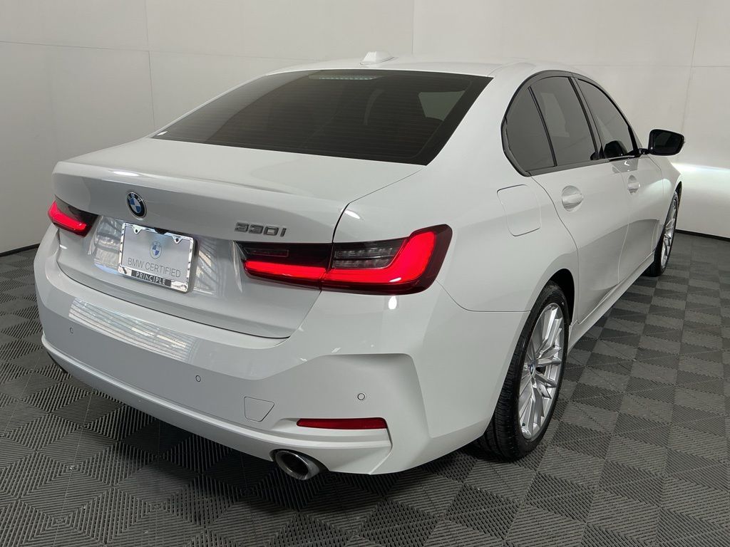 2023 Bmw 330i photo 4