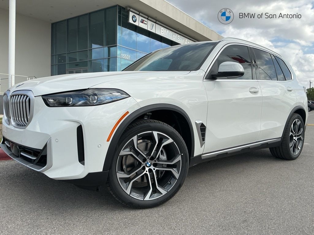 New 2026 BMW X5 sDrive40i SUV