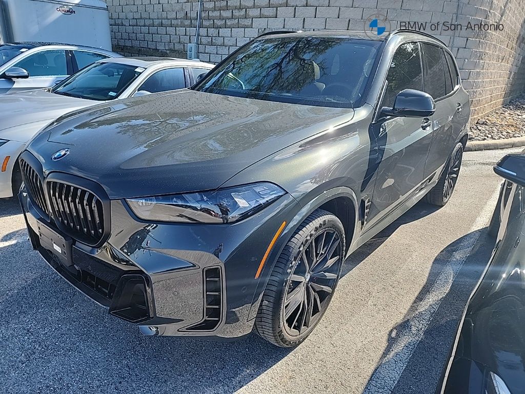 2026 BMW X5 sDrive40i's photo