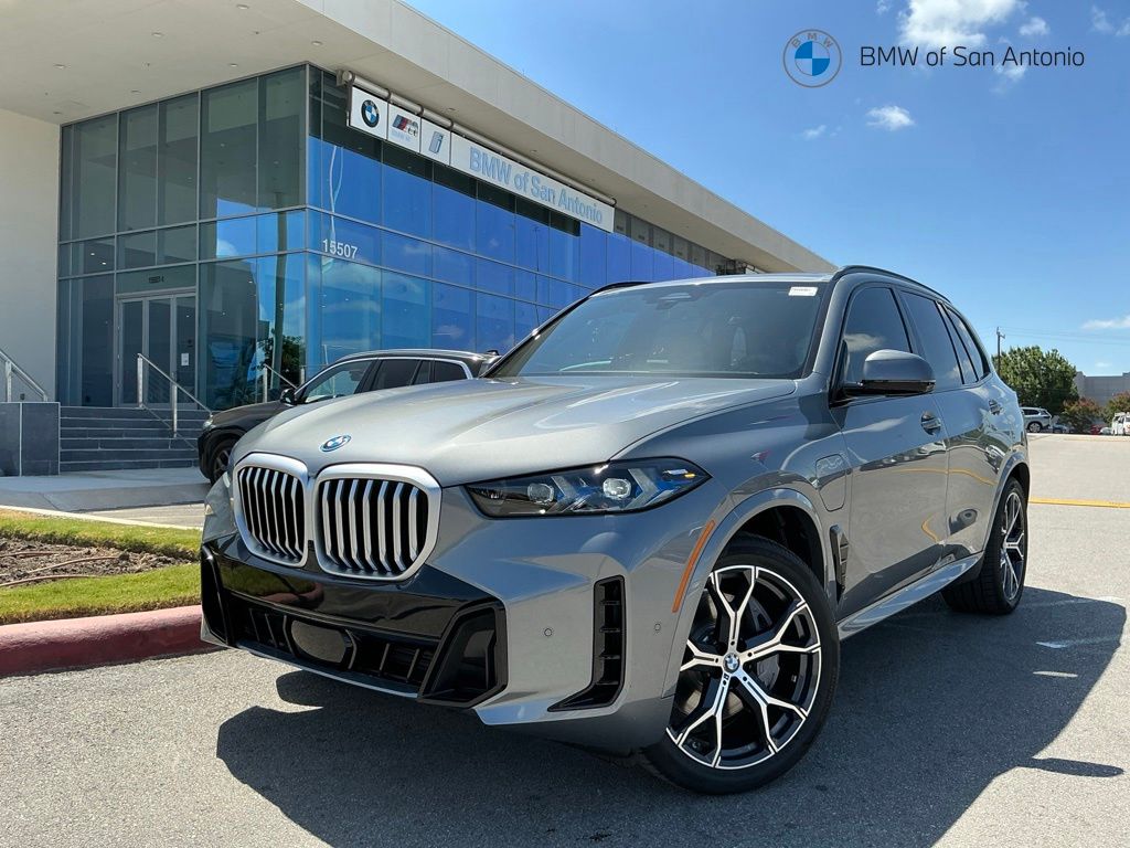 New 2026 BMW X5 PHEV xDrive50e