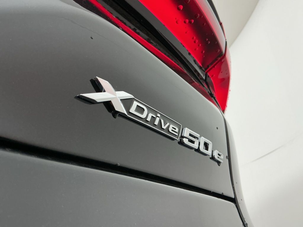 2026 BMW X5 50e - Photo 31