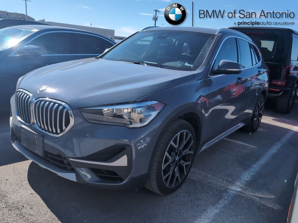 2021 BMW X1 28i's photo