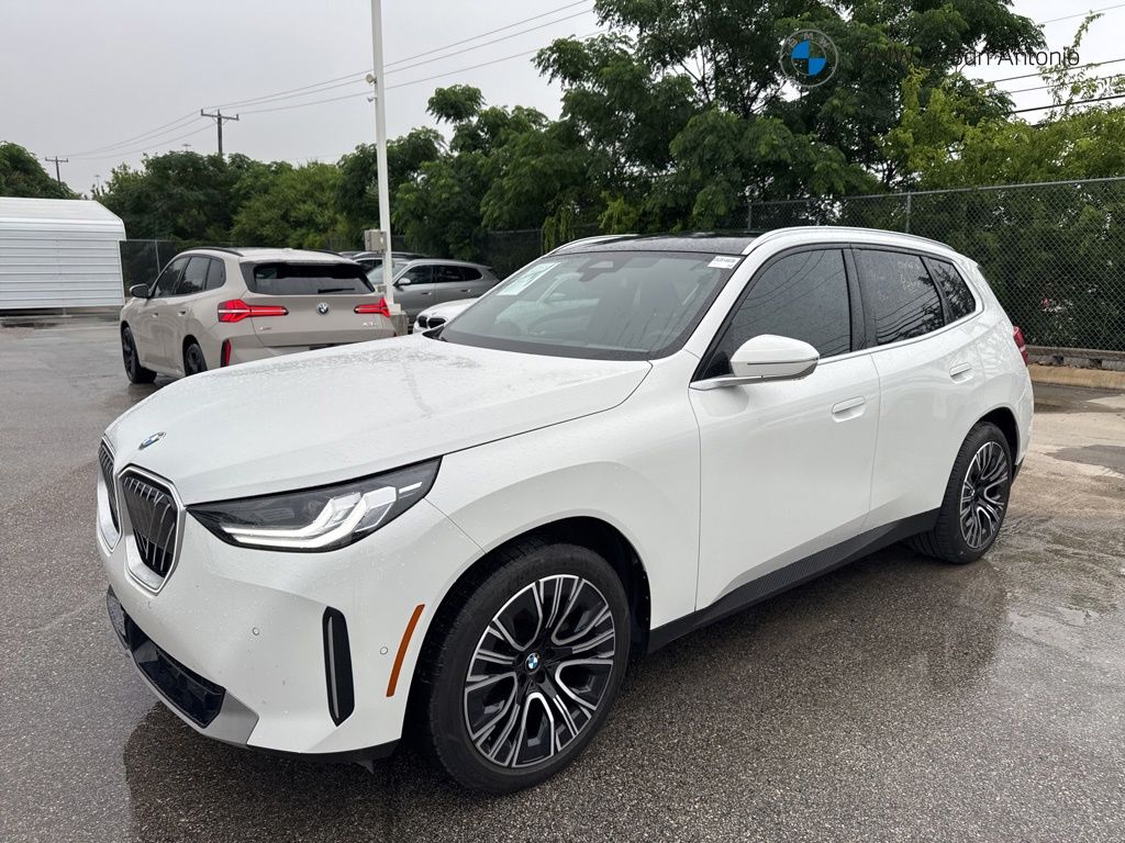 2025 BMW X3 30 XDRIVE's photo