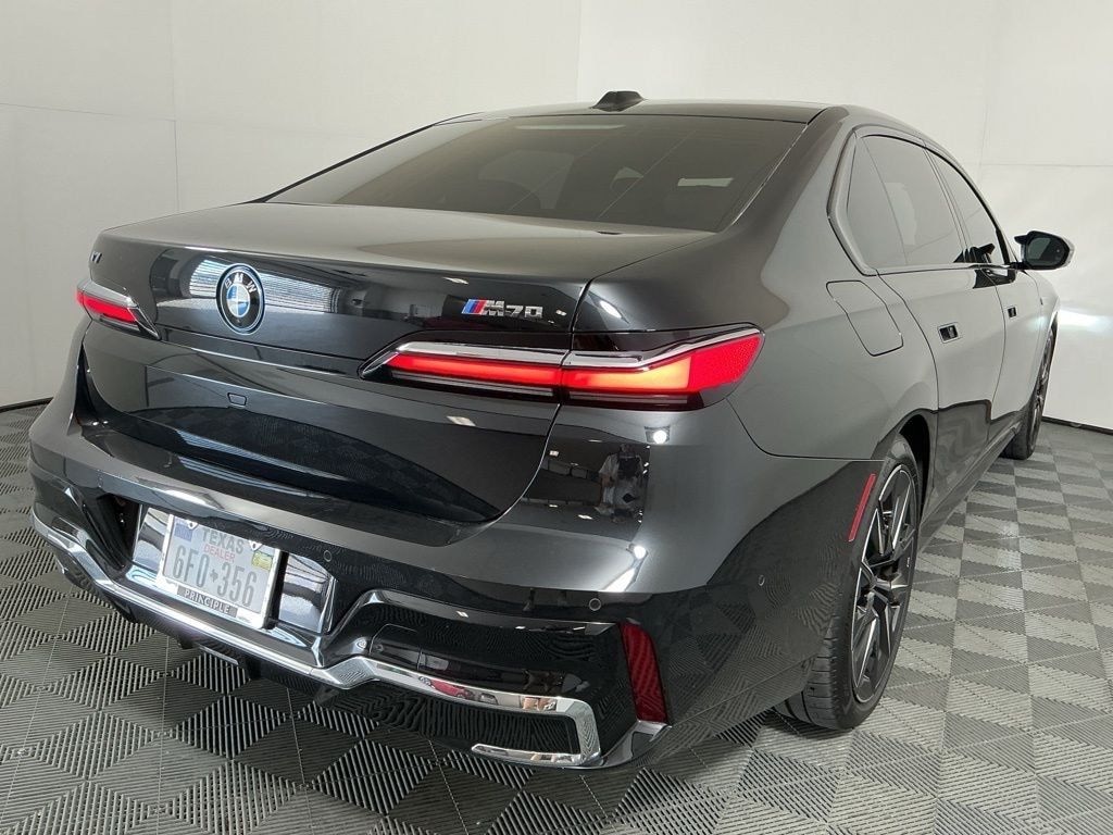 Used 2024 BMW i7 M70 Sedan
