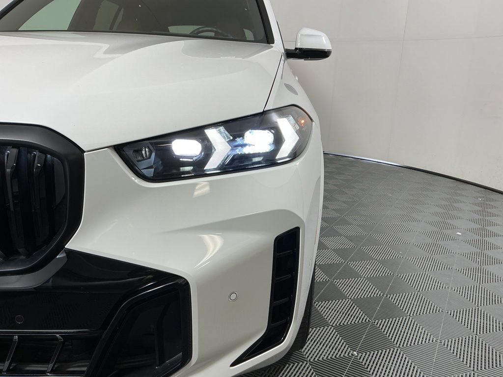 2026 BMW X5 50e - Photo 29