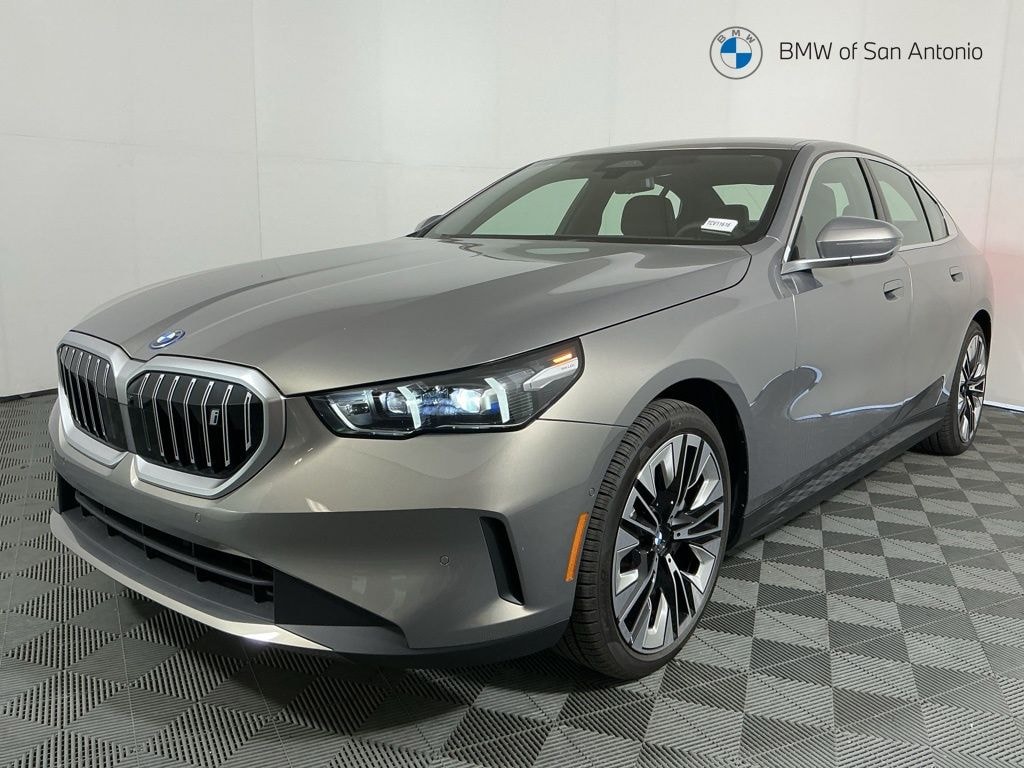 New 2026 BMW i5 eDrive40 Sedan