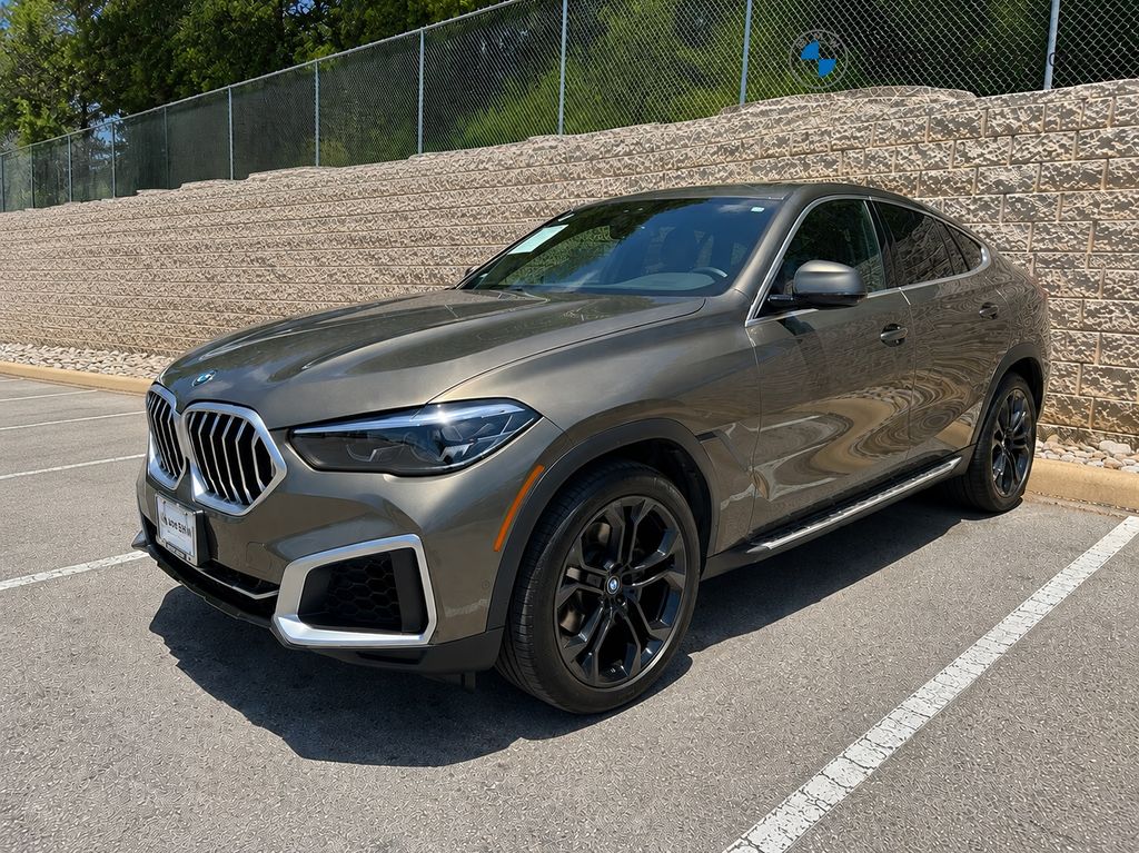 2023 BMW X6 xDrive40i's photo