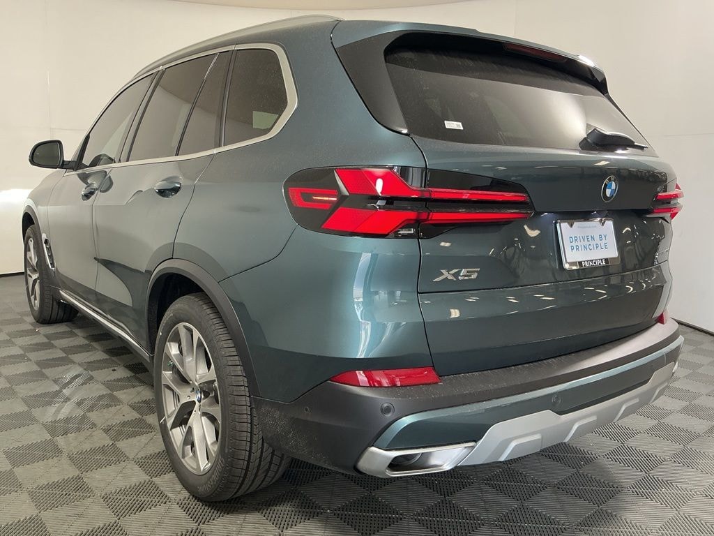 New 2026 BMW X5 sDrive40i SUV