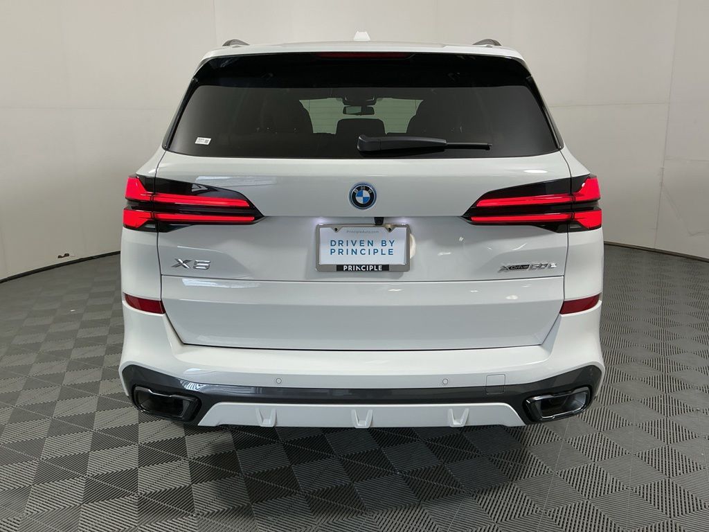 2026 BMW X5 50e - Photo 4