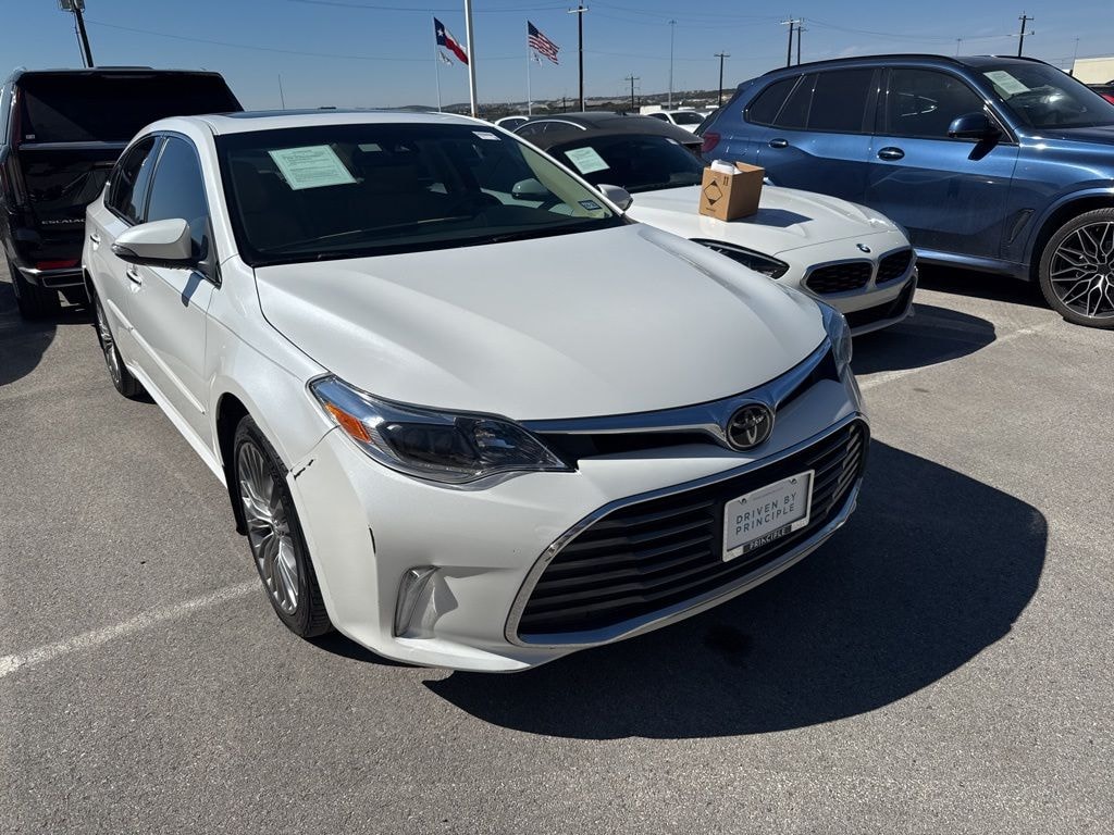 Used 2016 Toyota Avalon Limited Sedan