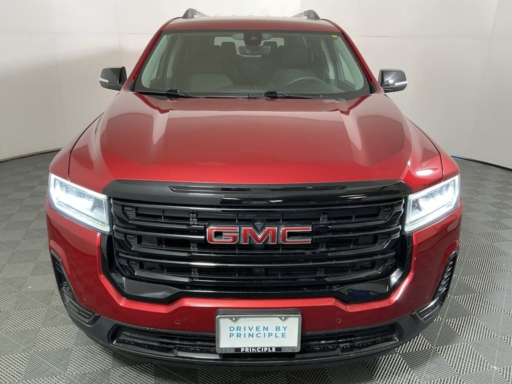 Used 2022 GMC Acadia SLE SUV