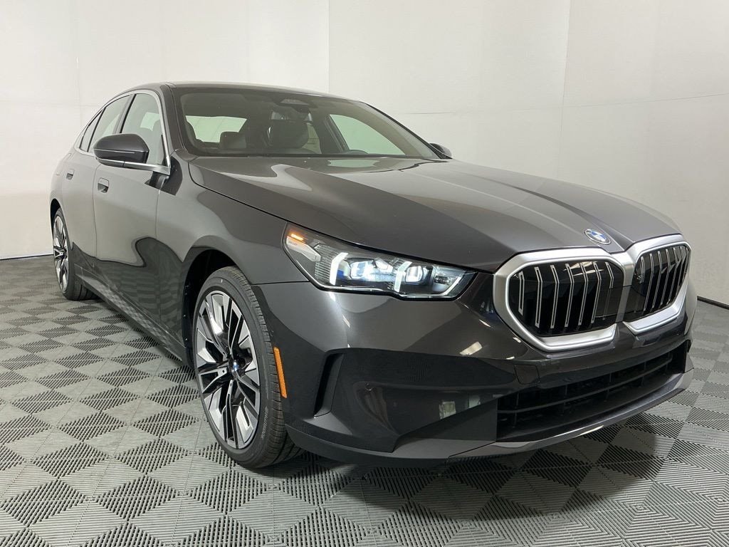 New 2027 BMW 530i xDrive Sedan