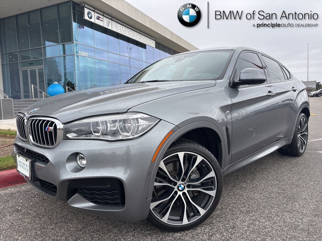 2018 BMW X6 xDrive50i's photo