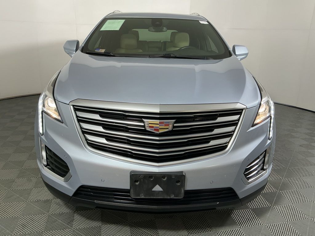 Used 2017 CADILLAC XT5 Luxury SUV