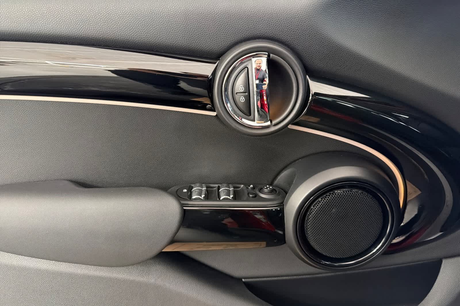 Thumbnail: 2024 MINI Cooper Hardtop - 12