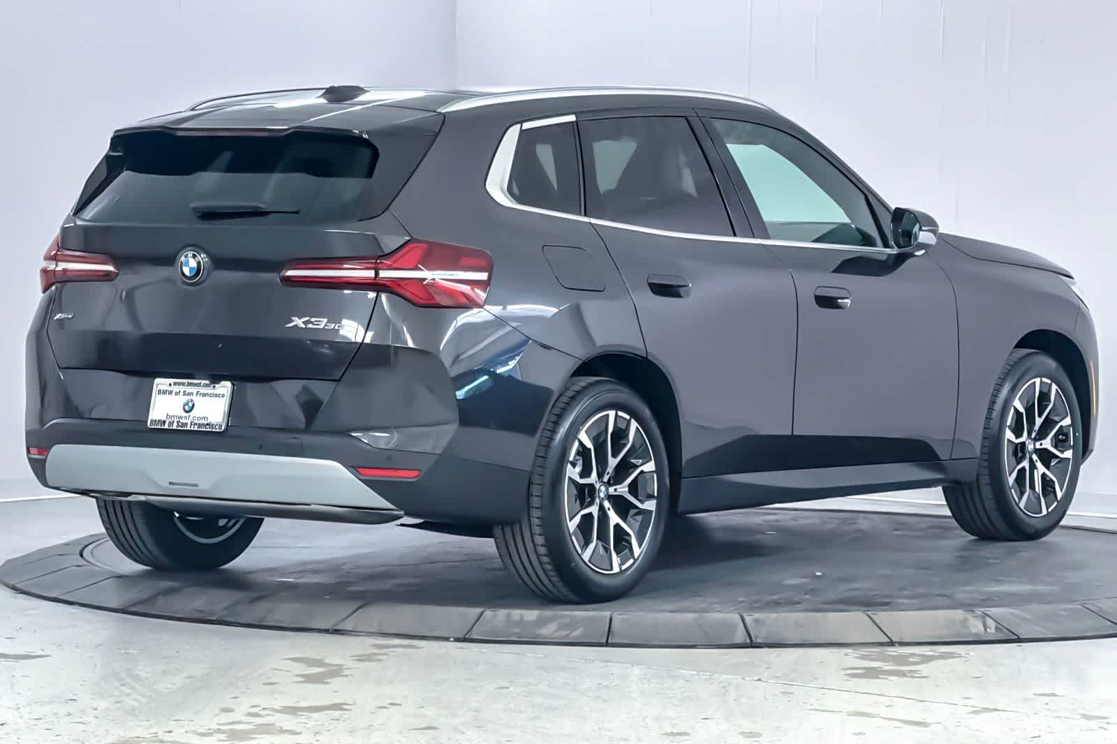 Thumbnail: 2026 BMW X3 - 2