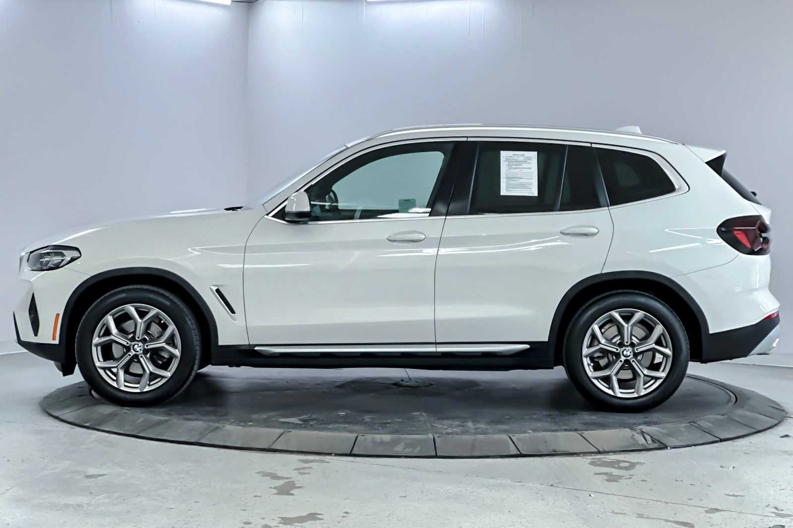 Thumbnail: 2023 BMW X3 - 5